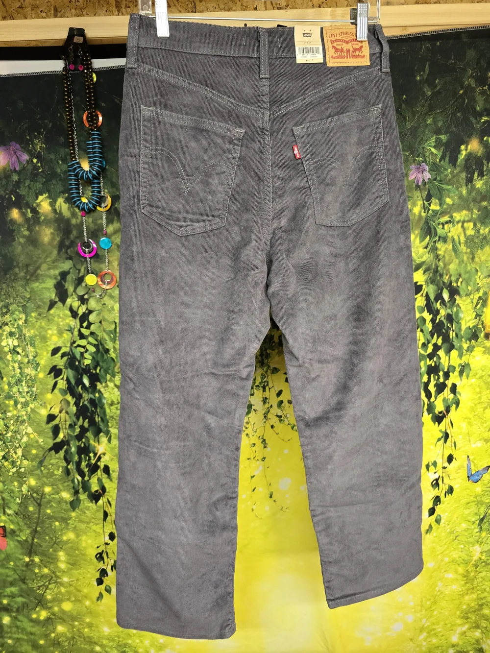 #150 Levi's Men's Gray Corduroy Straight-Leg Pants